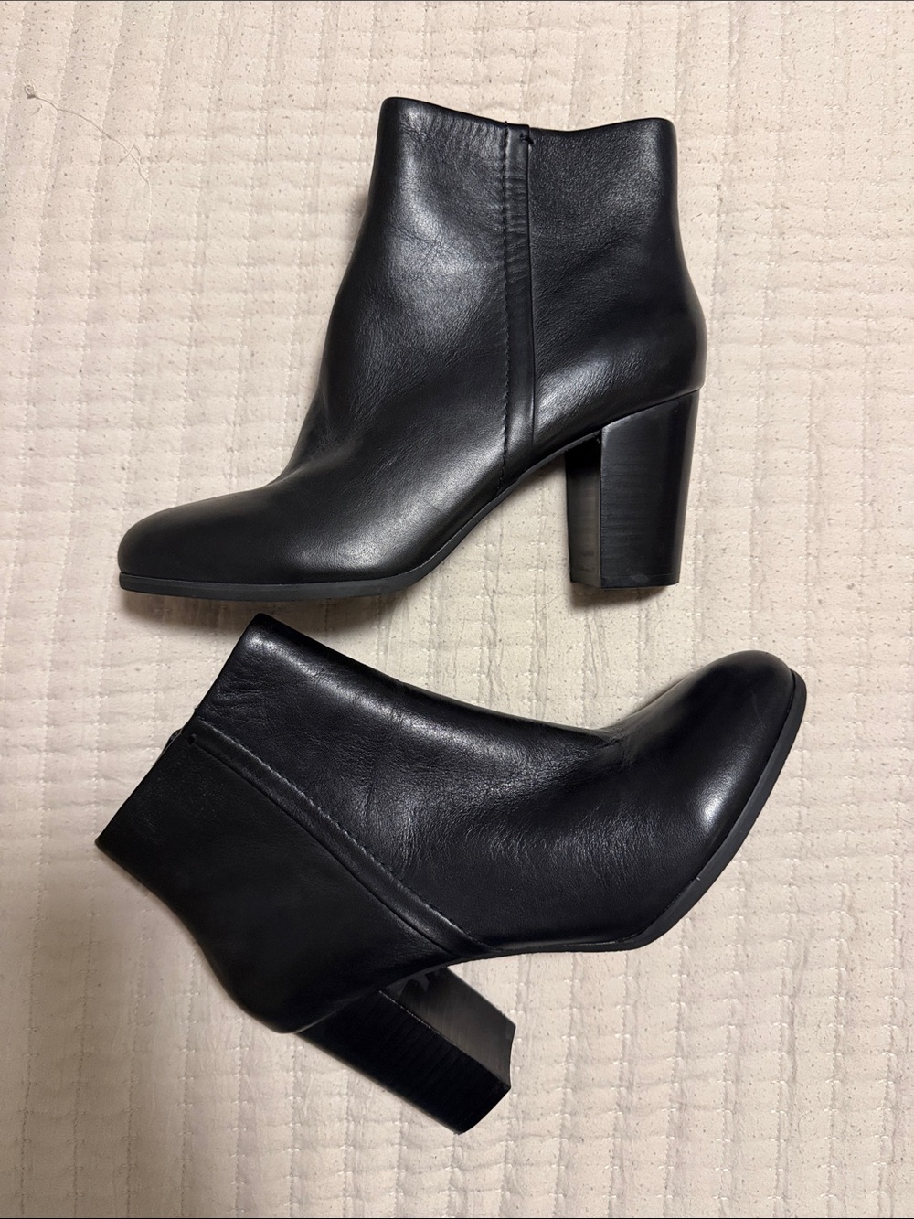 Vionic Black Kennedy Leather Boots